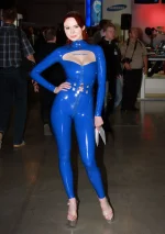 Karen-Gillan-5.webp