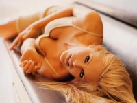 Gena-Lee-Nolin-4.webp
