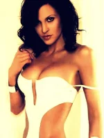 Tia-Texada-3.webp