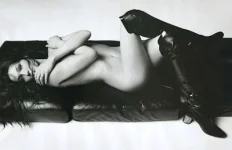 Carla-Bruni-4.webp