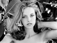 Greta-Scacchi-4.webp