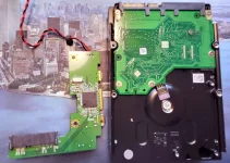Seagate 1TB drive_reverse.webp